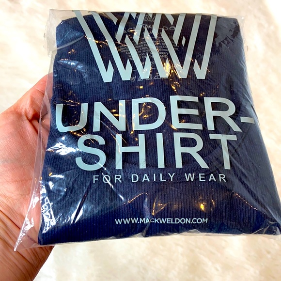 Socks | Mack Weldon Navy Tank 